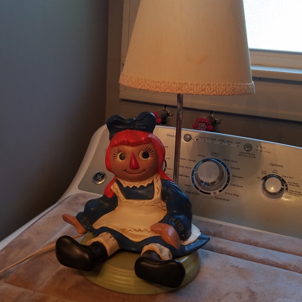 Vintage Raggedy Ann Lamp